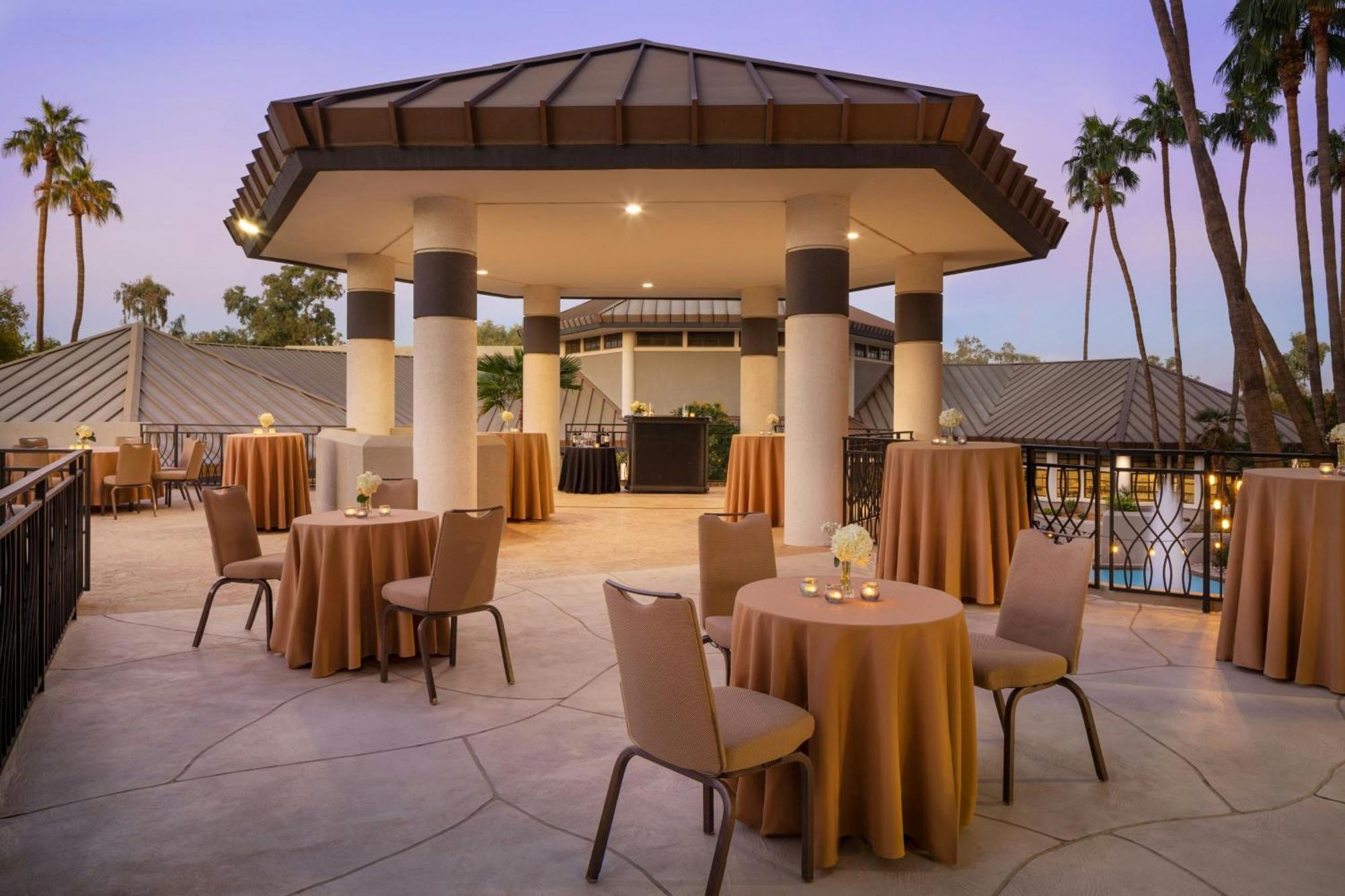 Delta Hotels by Marriott Phoenix Mesa Exteriör bild