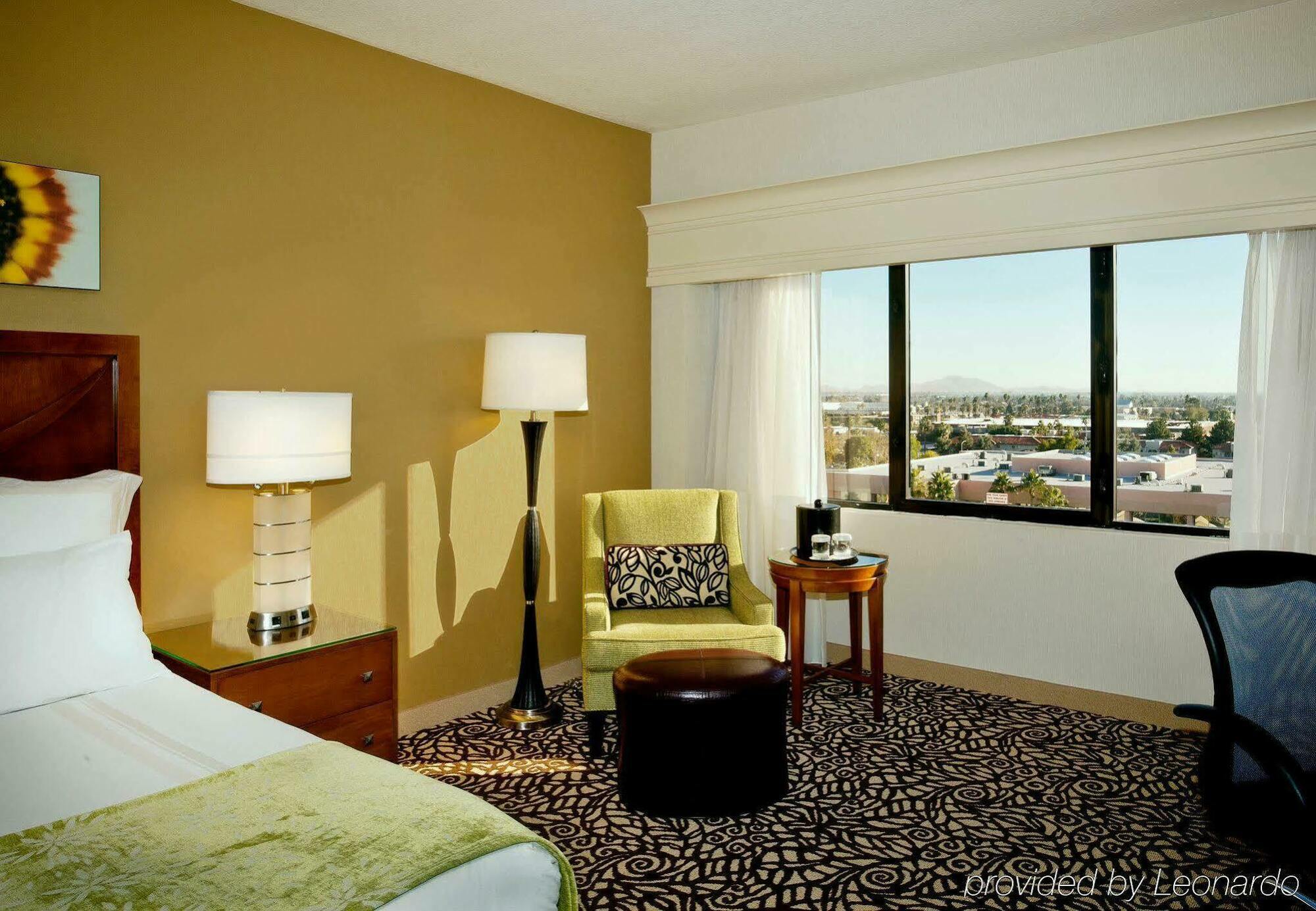 Delta Hotels by Marriott Phoenix Mesa Exteriör bild